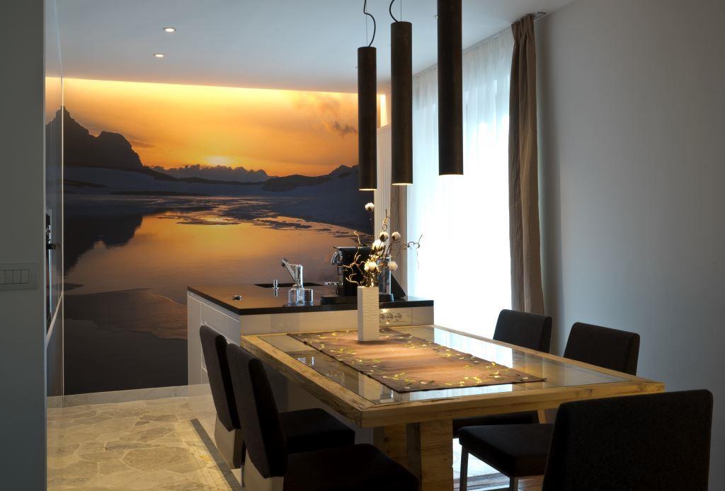 Deluxe Ferienwohnung Dolomiten Wohnküche